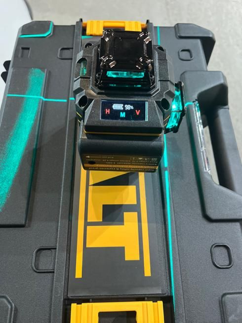 تراز لیزری 360 درجه طرح 16لاین طرح دیوالت برجسته|ابزارآلات|اصفهان, هفتون|دیوار