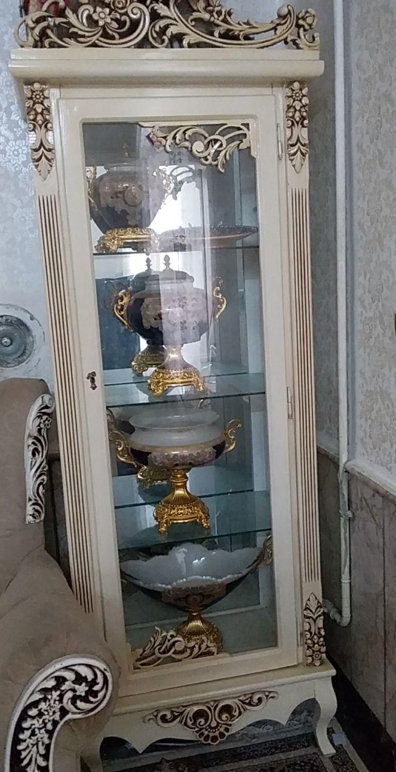 مبل و گنجه ومیز TVسالم در حد نو|مبلمان خانگی و میز عسلی|مشهد, کارمندان دوم|دیوار