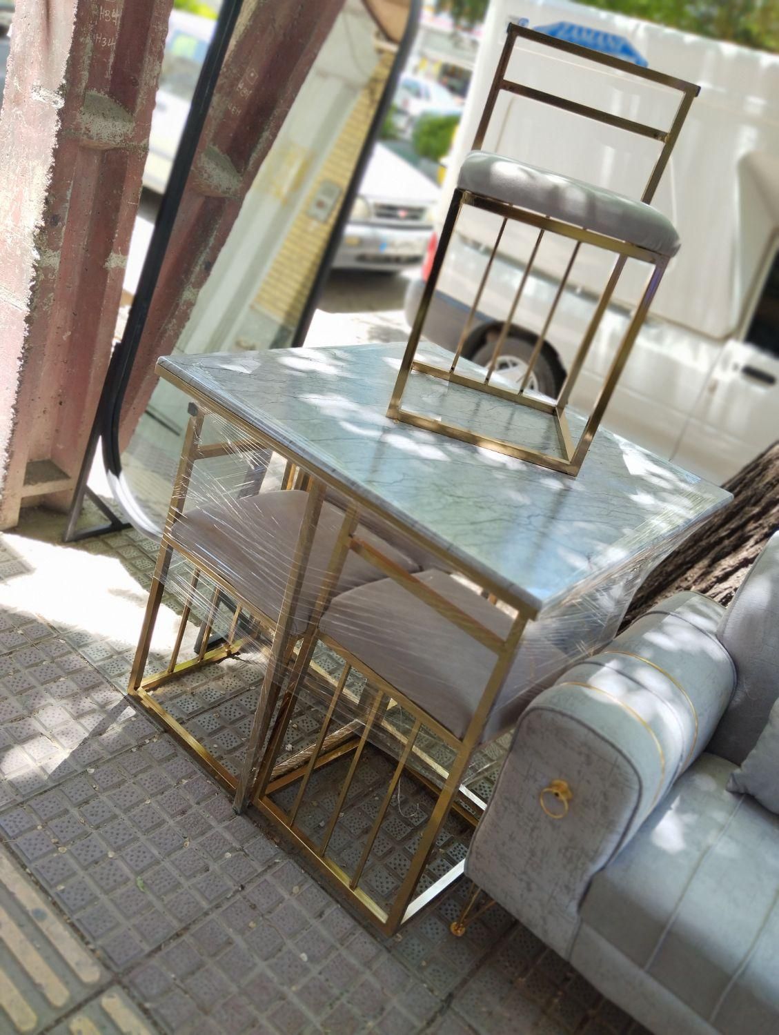 کمجا فلزی|میز و صندلی غذاخوری|شهرکرد, |دیوار