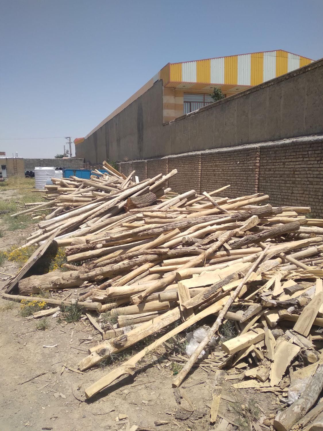 خرید انواع چوب|خدمات باغبانی و درختکاری|اراک, |دیوار