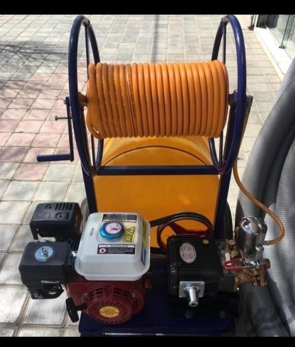 سمپاشی تخصصی باغ محوطه ویلا و فضای سبز|خدمات باغبانی و درختکاری|رشت, حومه رشت|دیوار