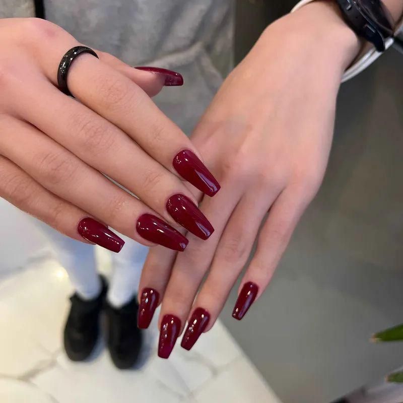 ترمیم ناخن،کاشت ناخن،مدل ناخن،خدمات ناخن با تخفیف|خدمات آرایشگری و زیبایی|رشت, منظریه|دیوار