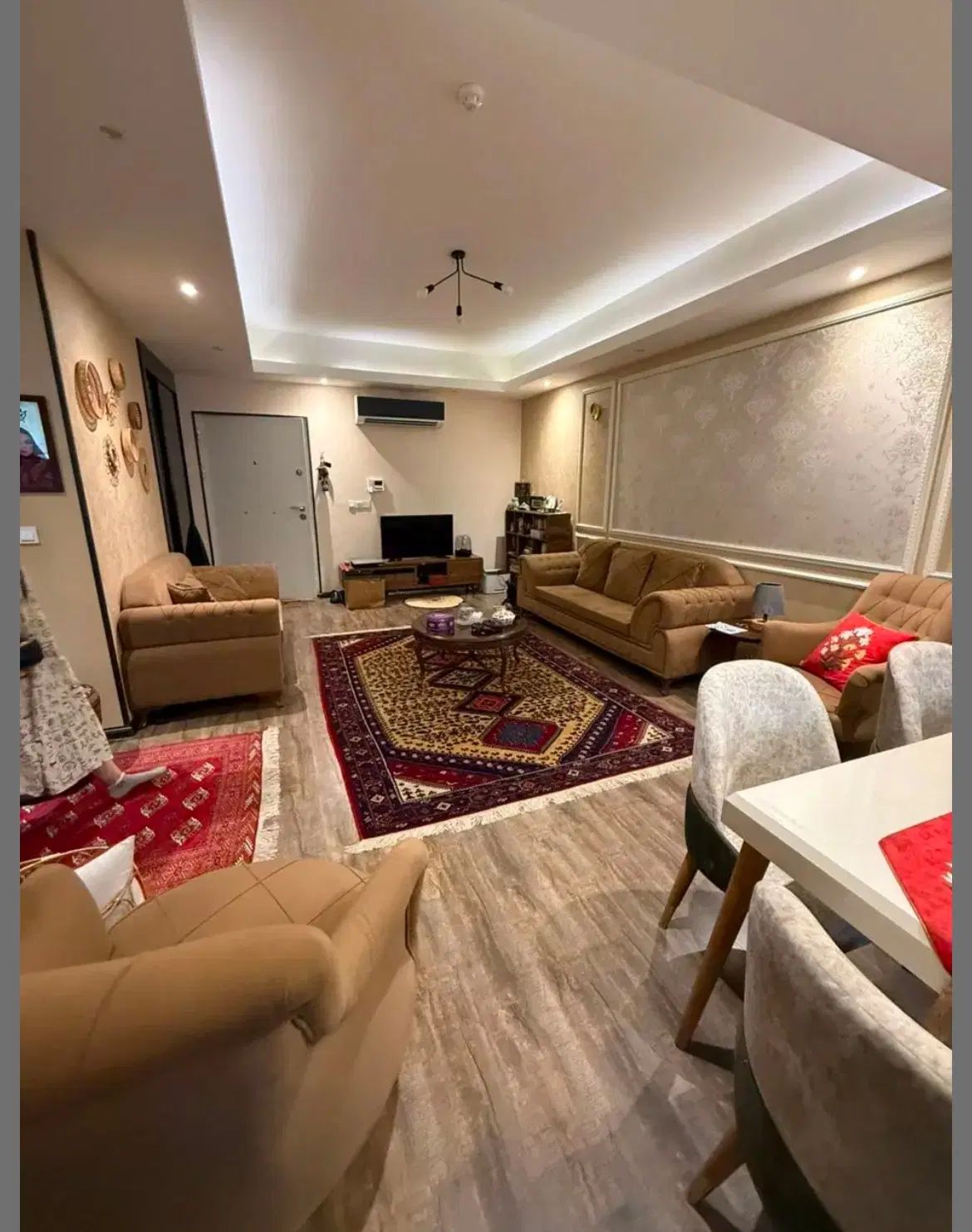 ۷۰ متر/۲ خواب/پارکینگ غیرمزاحم/تکواحد/انباری|فروش آپارتمان|تهران, جیحون|دیوار