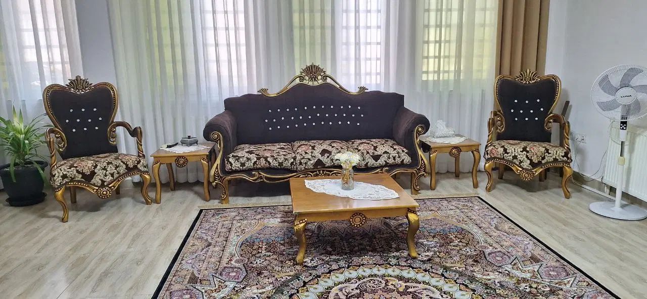 مبلمان نه نفره سالمو تمیز|مبلمان خانگی و میز عسلی|رشت, پل تالشان|دیوار