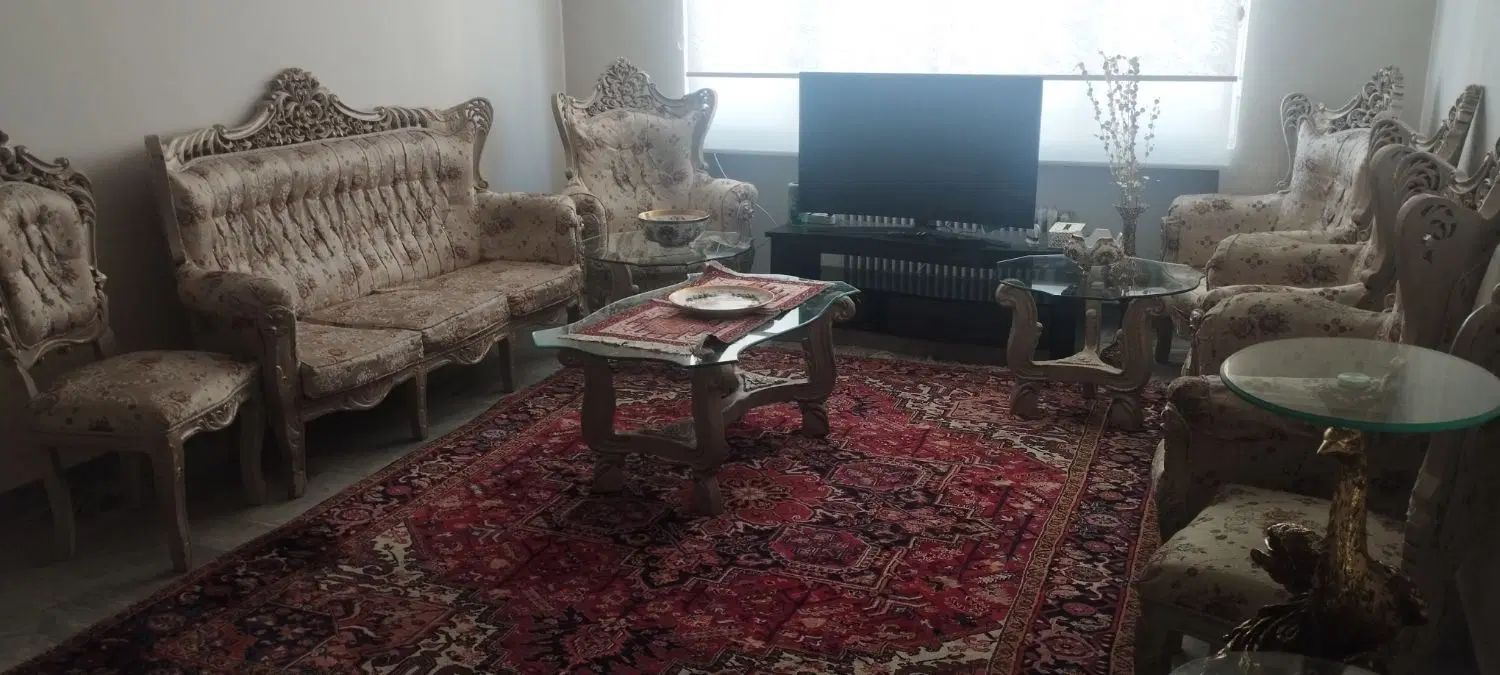 ست مبلمان دست دوم|مبلمان خانگی و میز عسلی|تهران, دریا|دیوار