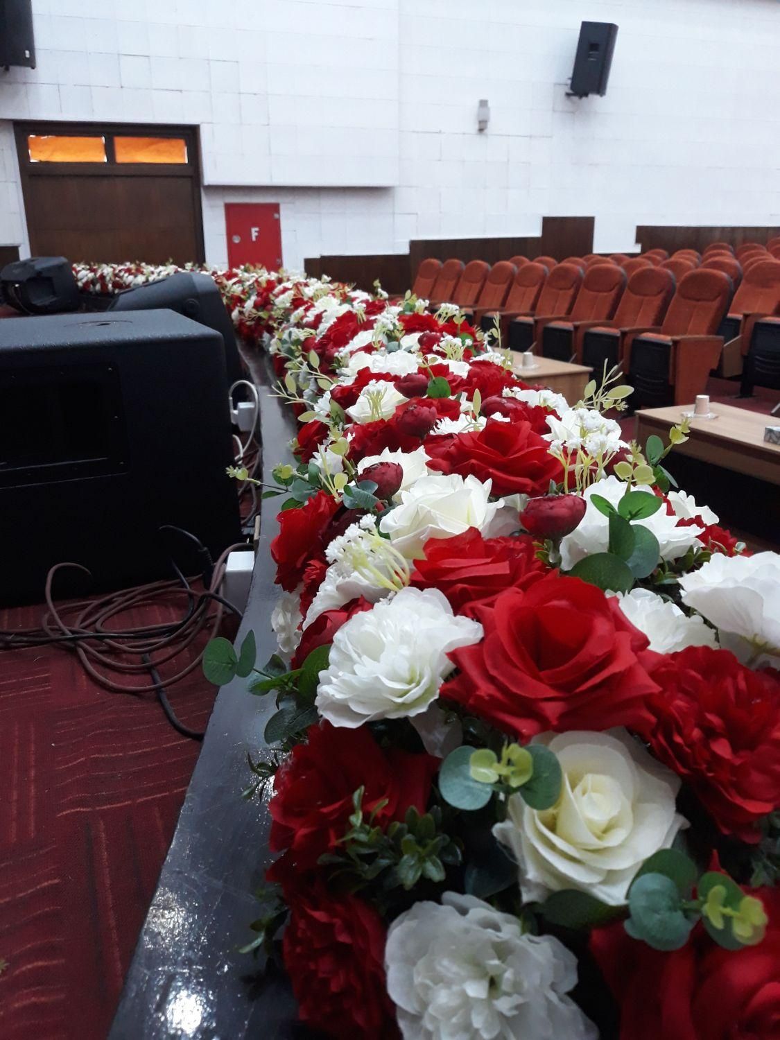 ریسه گل متری سالن همایش|گل مصنوعی|تهران, بروجردی|دیوار