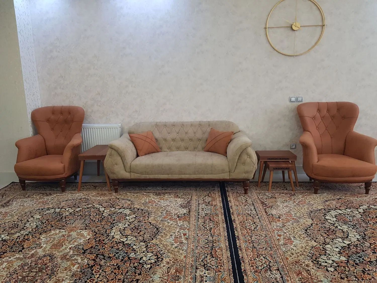 مبل نیم ست ۴ نفره|مبلمان خانگی و میز عسلی|کرمانشاه, |دیوار