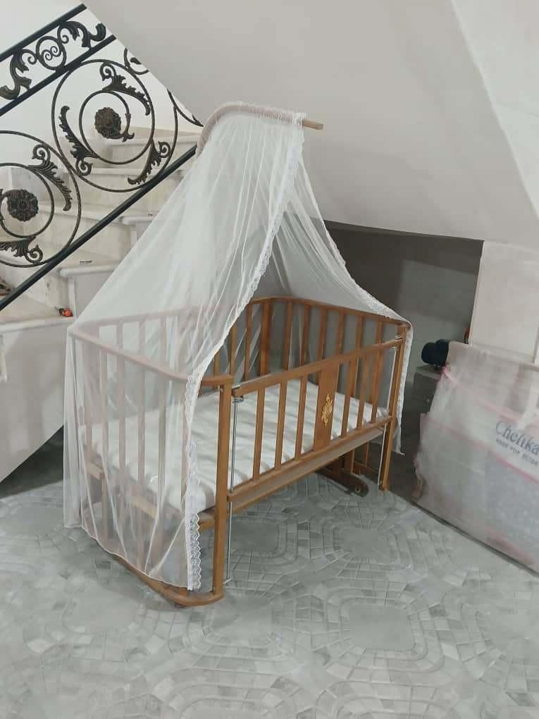 تخت 3 کاره کودک و نوزاد جنس چوب واقعی همراه تشک|تخت و صندلی بچه|آستارا, |دیوار