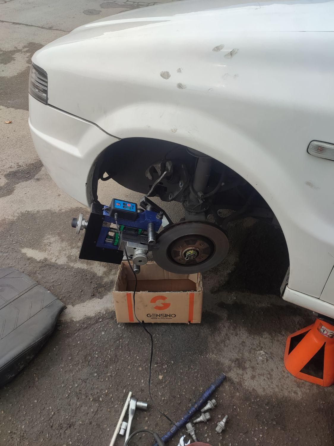 تراش دیسک ترمز (روکار)،سرویس کالیپر ترمز عرفان|خدمات موتور و ماشین|اصفهان, شهرک کوثر|دیوار