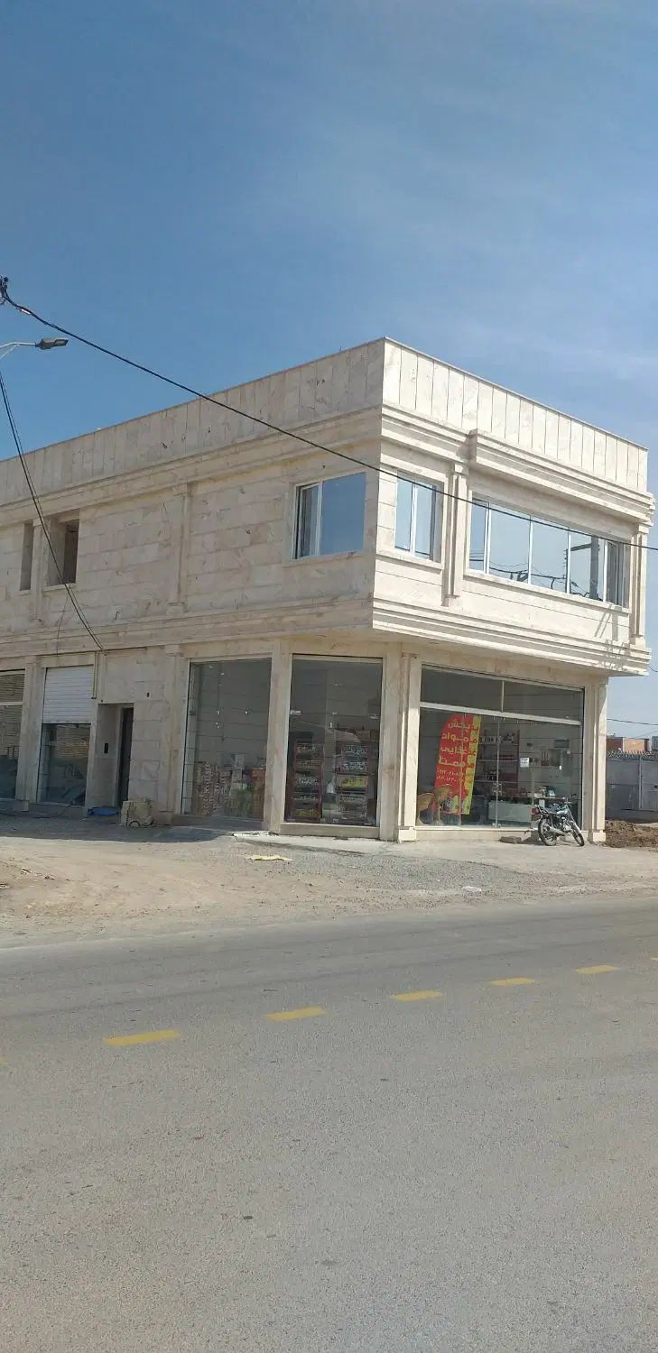 تجاری۵۰ متر.زیرزمین تجاری ۱۶۰ متر.نبش خیابان محمدی|اجارهٔ دفتر کار، اتاق اداری، مطب|کاشان, کارگر|دیوار