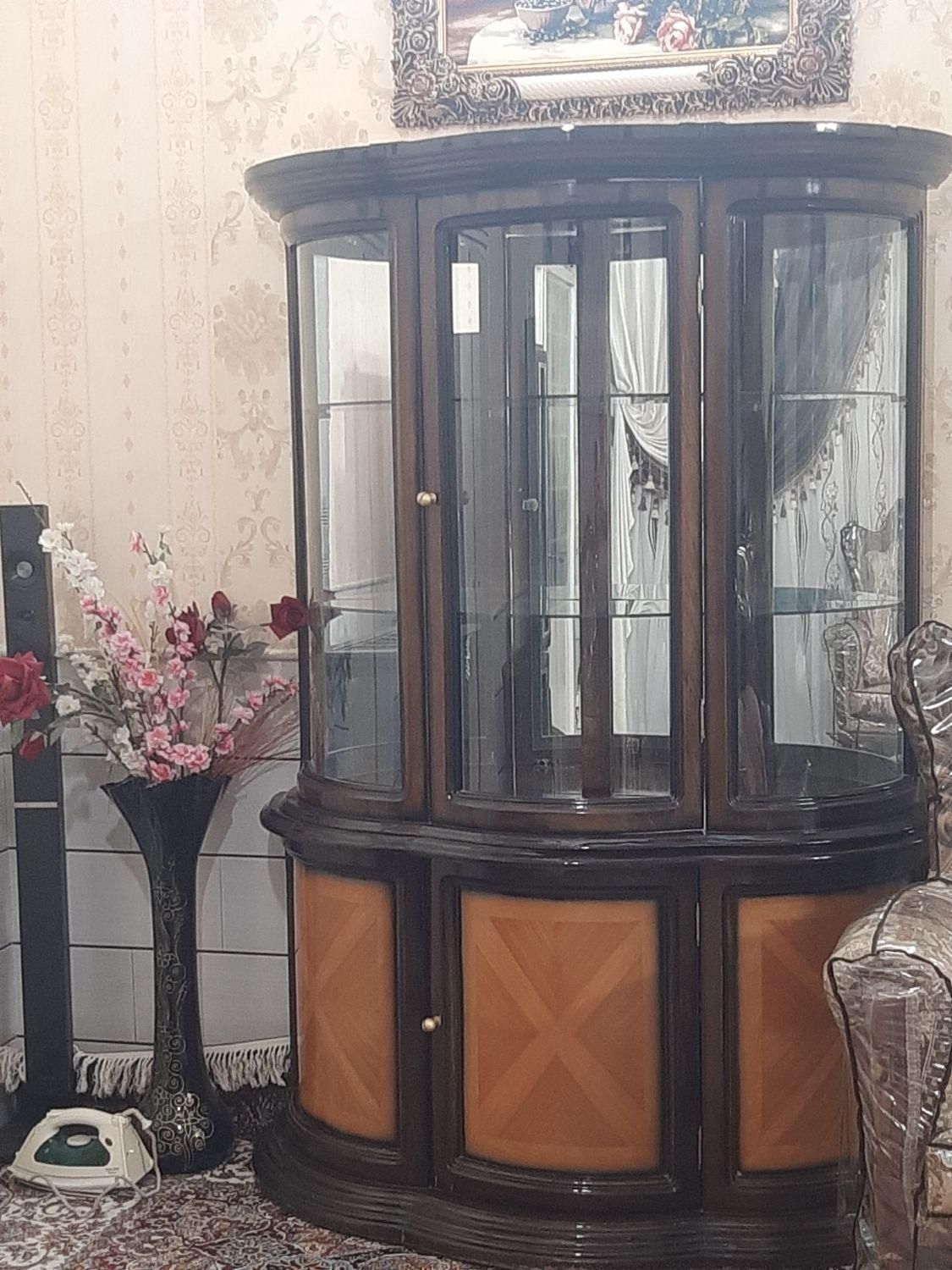 ویترین|بوفه، ویترین، کنسول|کاشان, سرفره و صدره|دیوار