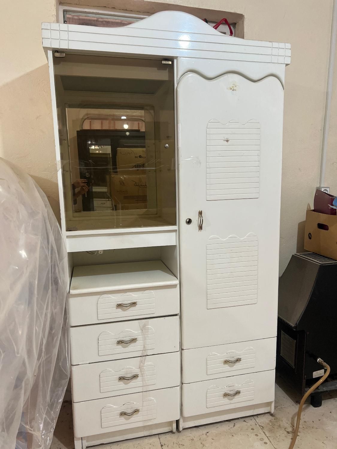 کمد کودک ویترین دار|اسباب و اثاث بچه|دماوند, دماوند|دیوار