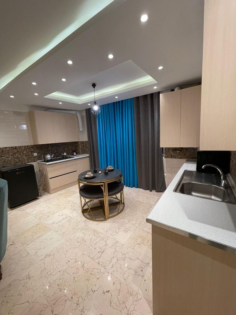 اجاره روزانه/هفتگی .. آپارتمان واحد مبله در بازار|اجارهٔ کوتاهمدت آپارتمان و سوئیت|تهران, مولوی|دیوار