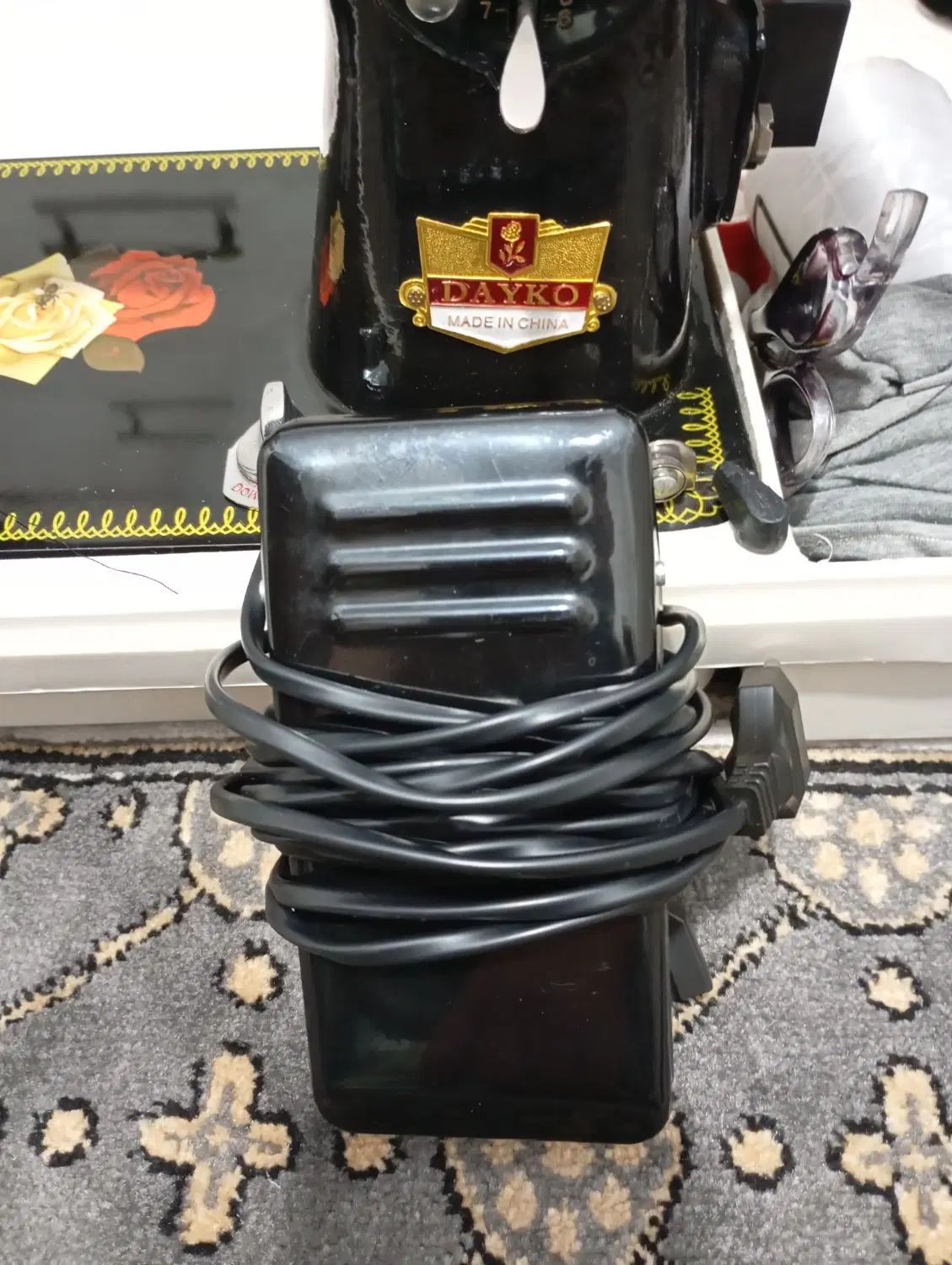 چرخ خیاطی دایکو طرح دو گل  درحد نو استفاده نشده|چرخ خیاطی و ریسندگی|اندیشه, شهرک مریم|دیوار