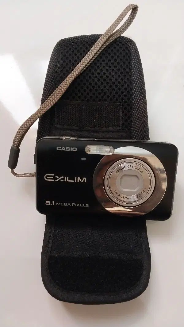 دوربین عکاسی دیجیتال با بِرَند CASIO EXILIM|دوربین عکاسی و فیلم‌برداری|تهران, آبشار تهران (دریاچه)|دیوار