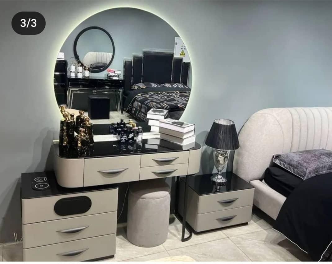 سرویس خواب ( لرد )|تخت و سرویس خواب|میانه, |دیوار