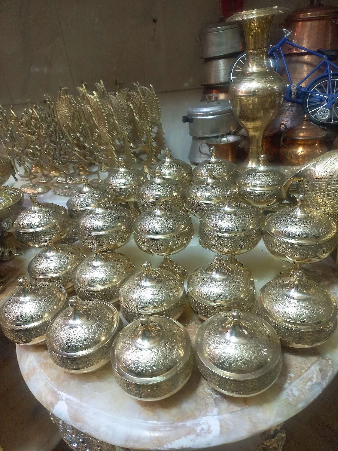 تفاوت برنز اصل با آلیاژ در آنتیک برنجیان|صنایع دستی و سایر لوازم تزئینی|ارومیه, |دیوار