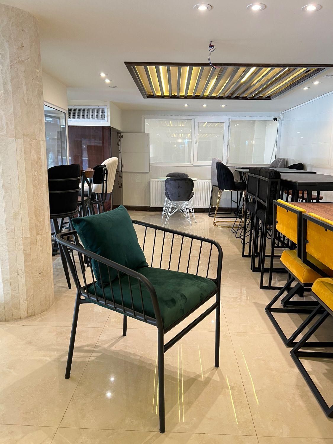 صندلی فلزی کد ۸۰۰۷-سرای آرا|صندلی و نیمکت|یزد, |دیوار