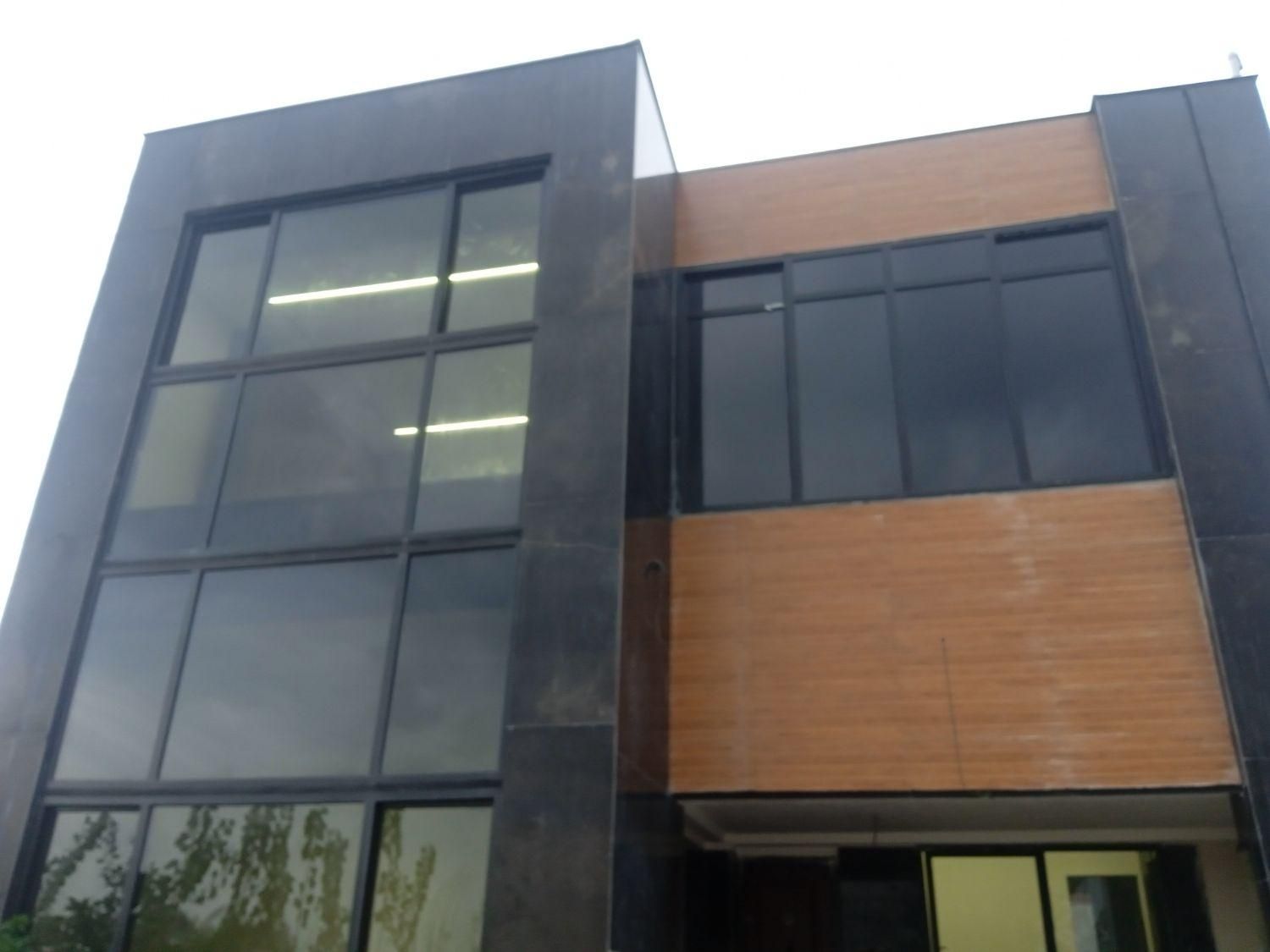 تولید درب و پنجره دوجداره و توری پلیسه|خدمات پیشه و مهارت|بندر انزلی, آذربایجان|دیوار