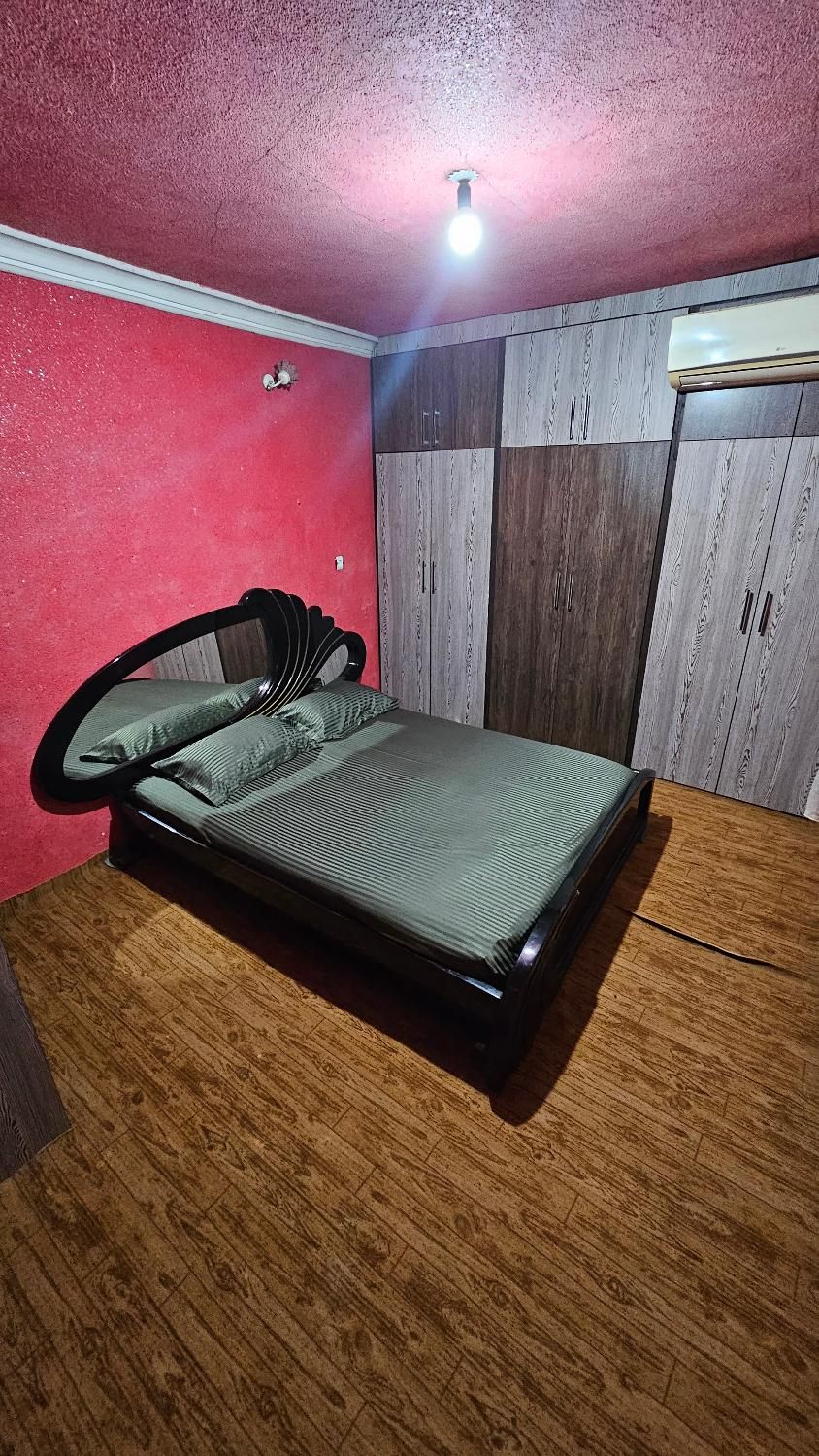 اجاره ویلا دوبلکس نزدیک ترمینال|اجارهٔ کوتاهمدت ویلا و باغ|رشت, آب آسیاب|دیوار