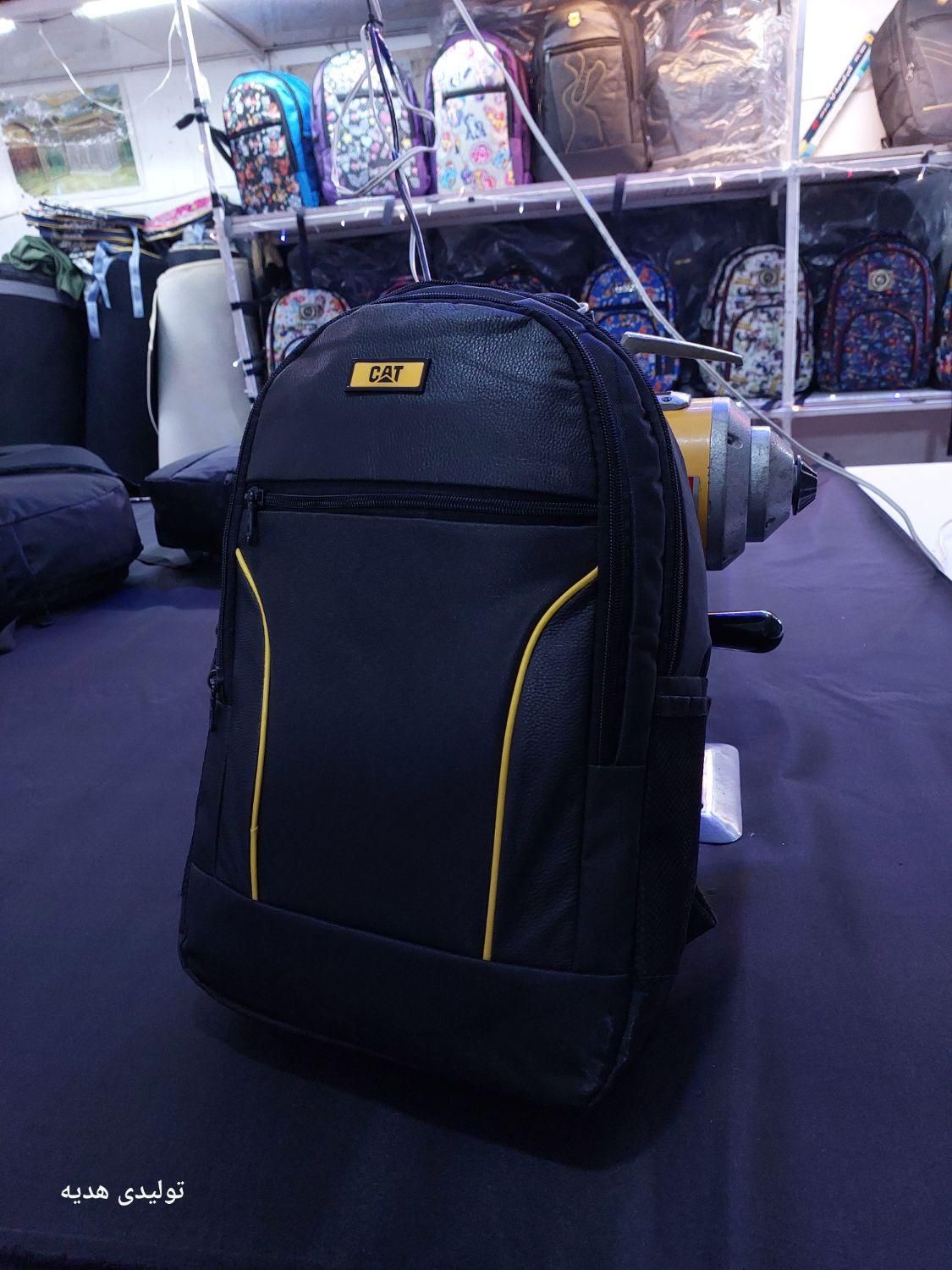 کیف کوله|کیف، کفش، کمربند|قرچک, |دیوار