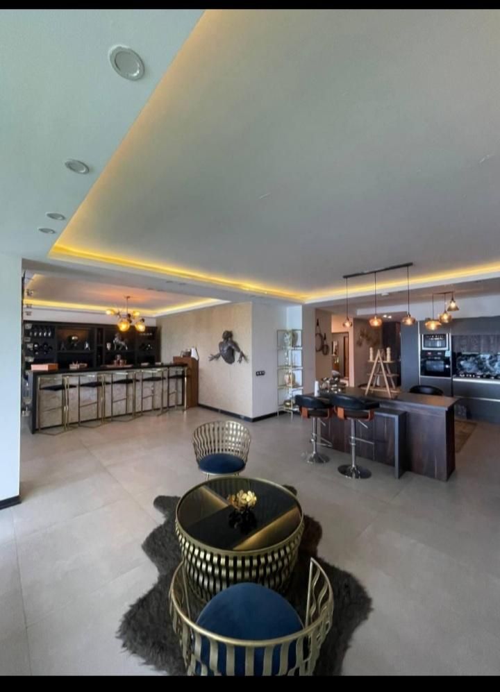 ویلاسوییت پلاک ۱و۲خواب لب آب ایزدشهرتانور|اجارهٔ کوتاه‌مدت آپارتمان و سوئیت|محمودآباد, |دیوار