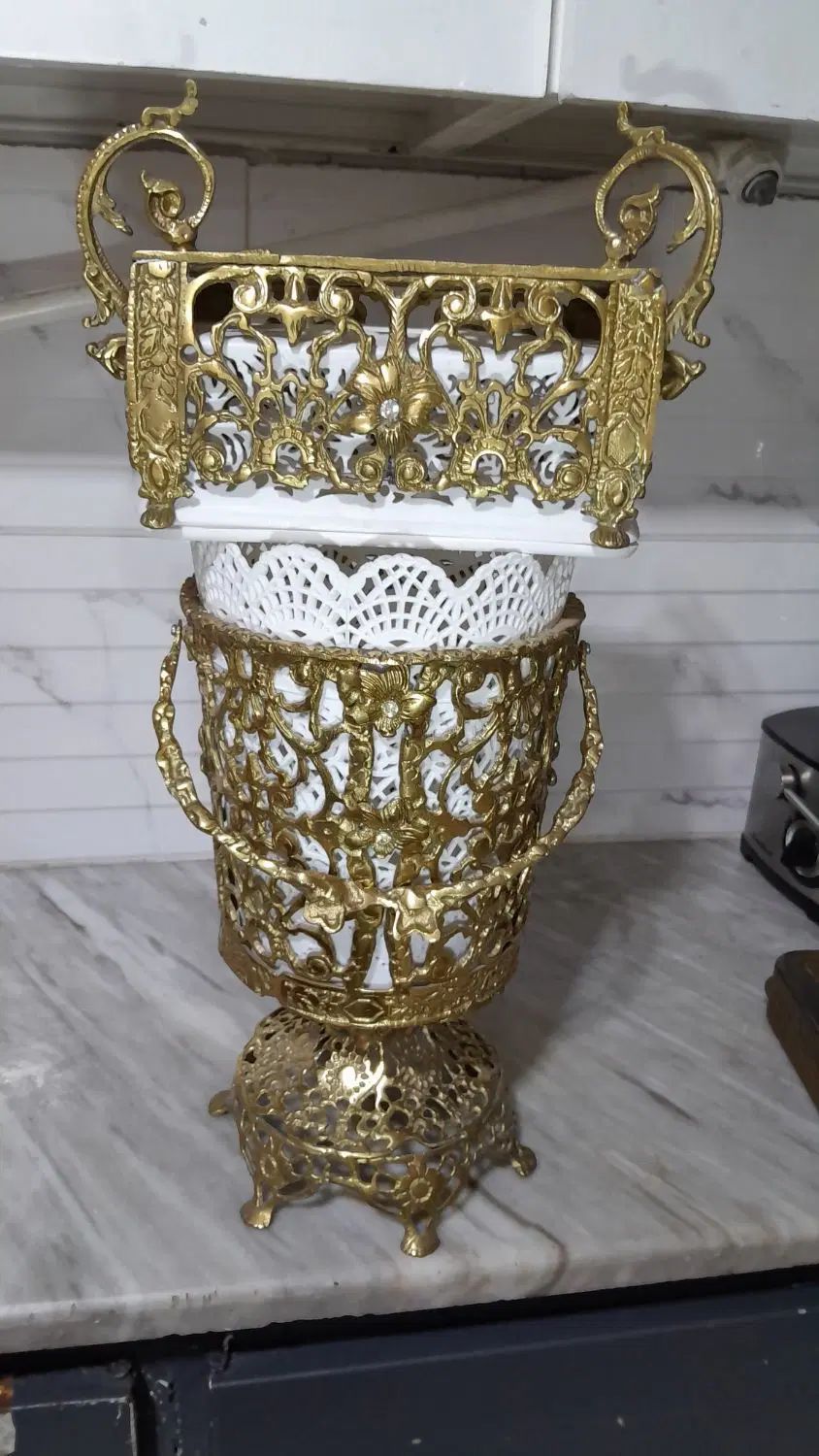 سطل زباله برنج برنز برنجی برنزی باآلیاژ اصل خالص|صنایع دستی و سایر لوازم تزئینی|تهران, شهرک ولیعصر شمالی|دیوار