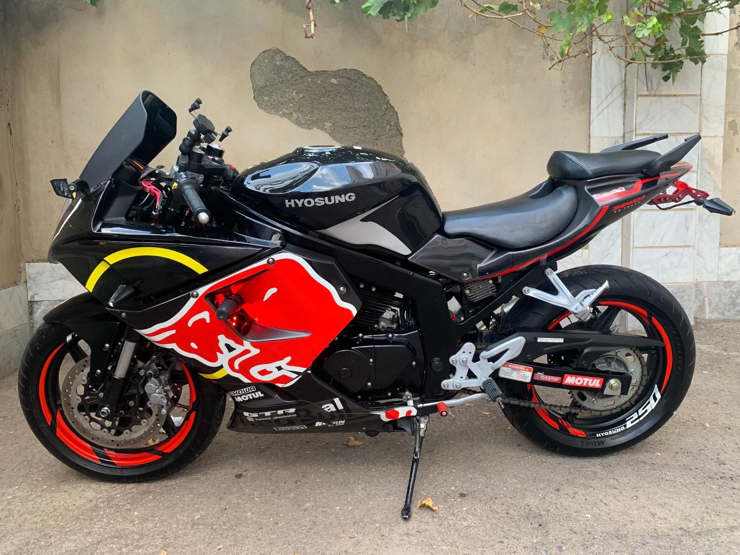 هیوسانگ gtr250-650|موتورسیکلت|تهران, جنت‌آباد مرکزی|دیوار