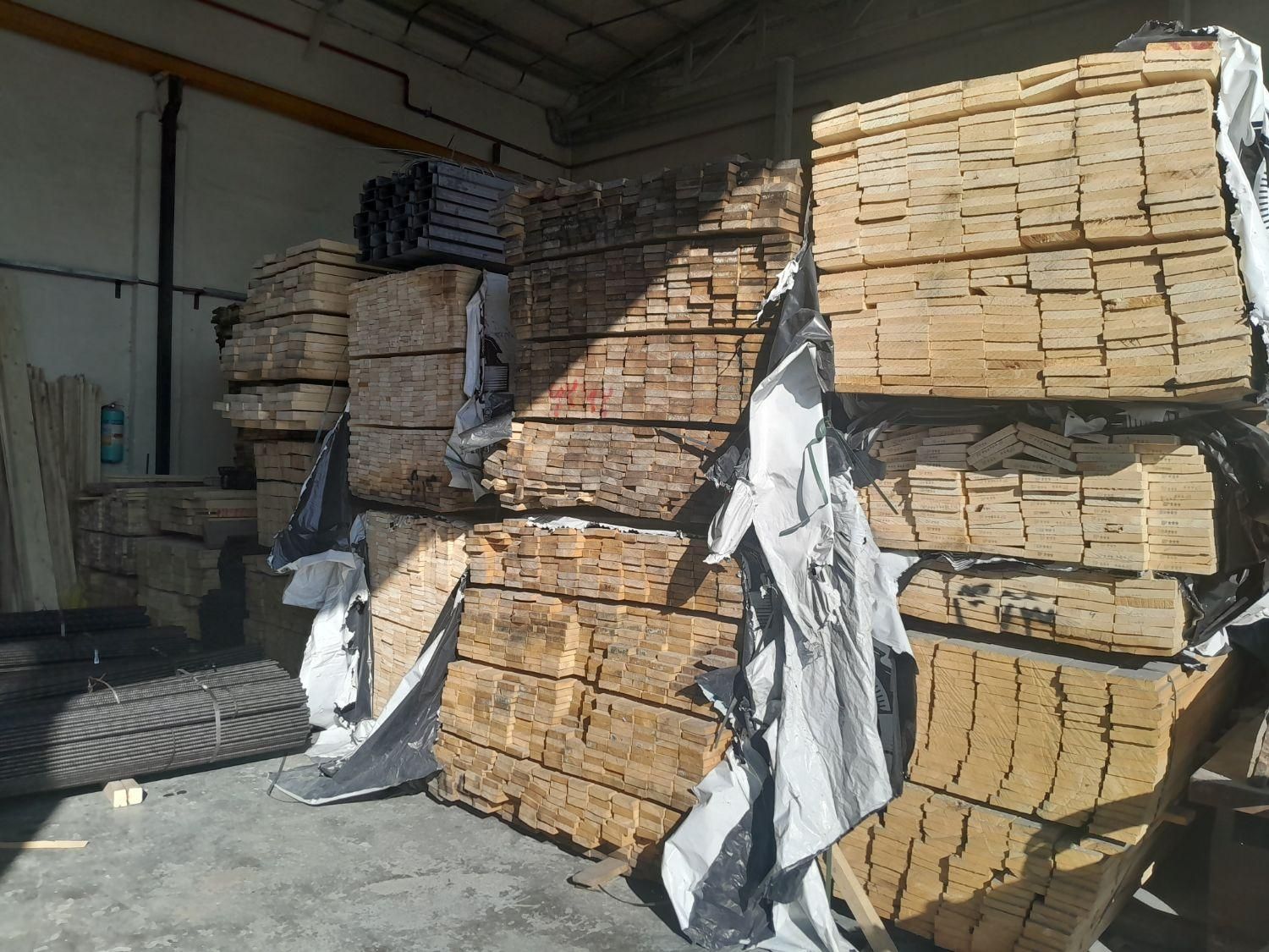 تخته روسی قالب بندی و زیر پایی(تخته بنایی)|مصالح و تجهیزات ساختمان|ارومیه, |دیوار