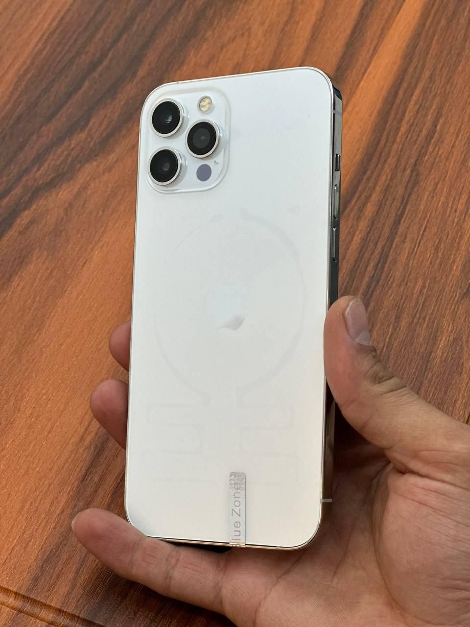 اپل iPhone 12 Pro Max با حافظهٔ ۲۵۶ گیگابایت|موبایل|اراک, |دیوار