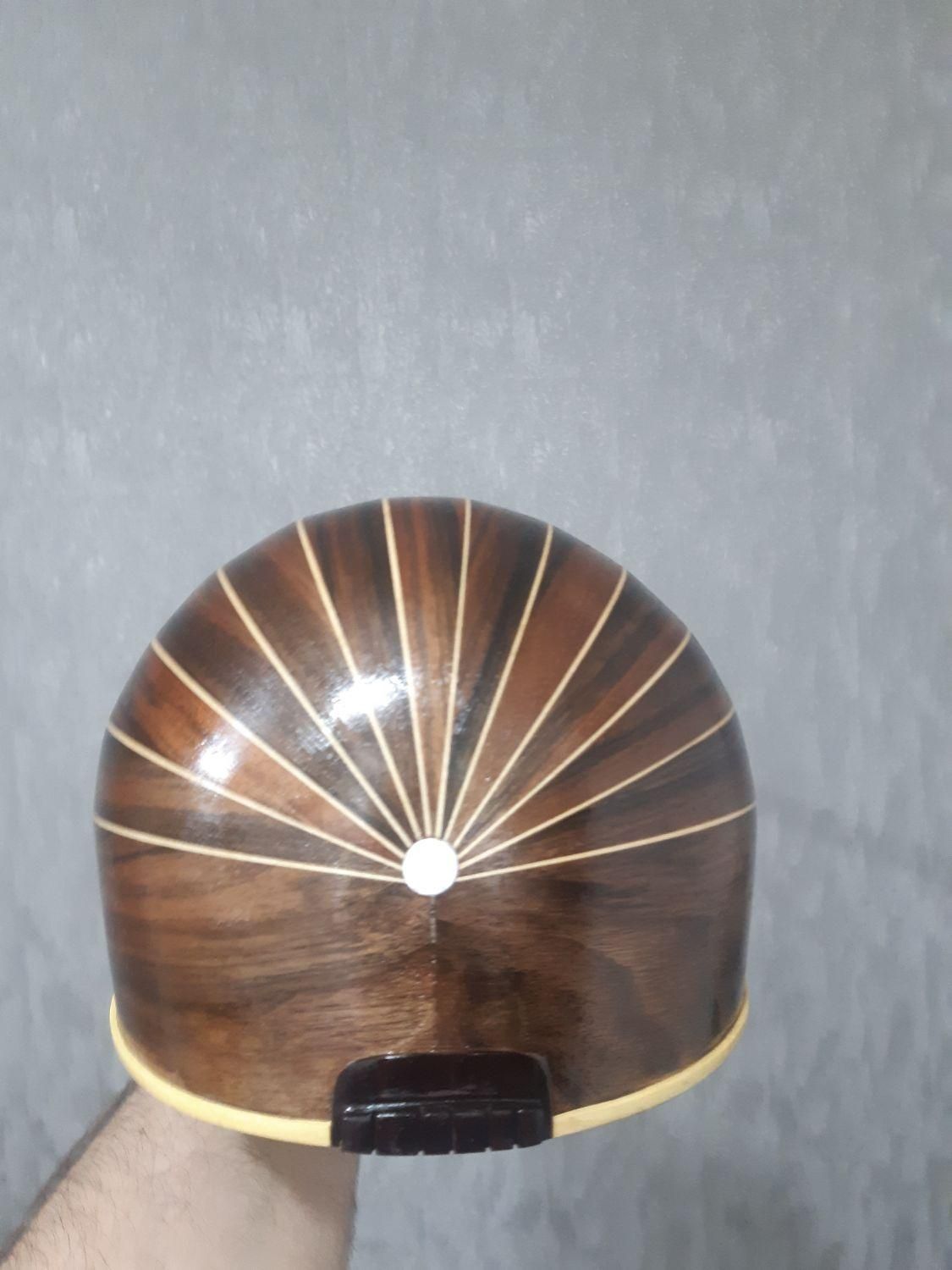 ساخت سه تار و تعمیرات سازهای چوبی و زهی|سازهای سنتی|گنبد کاووس, |دیوار