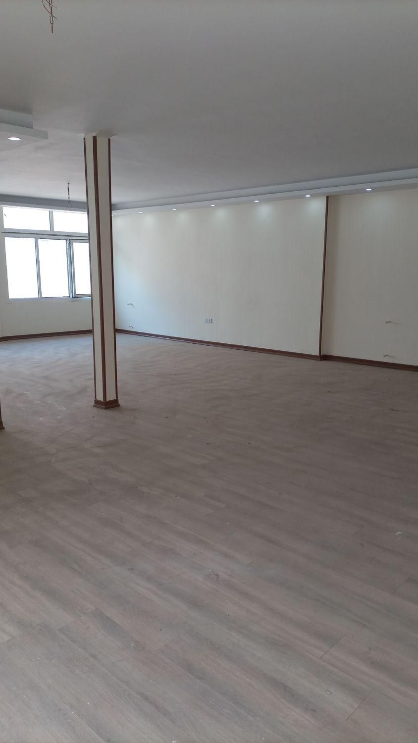 ولیعصرنرسیده به مطهری۲۳۰مترتکواحدی قدیمی قدرالسهمی|فروش آپارتمان|تهران, بهجت‌آباد|دیوار