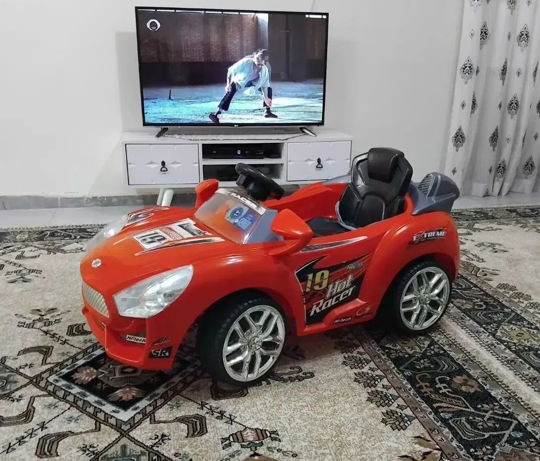 ماشین شارژی|اسباب‌بازی بچه|کرج, شهرک اوج|دیوار