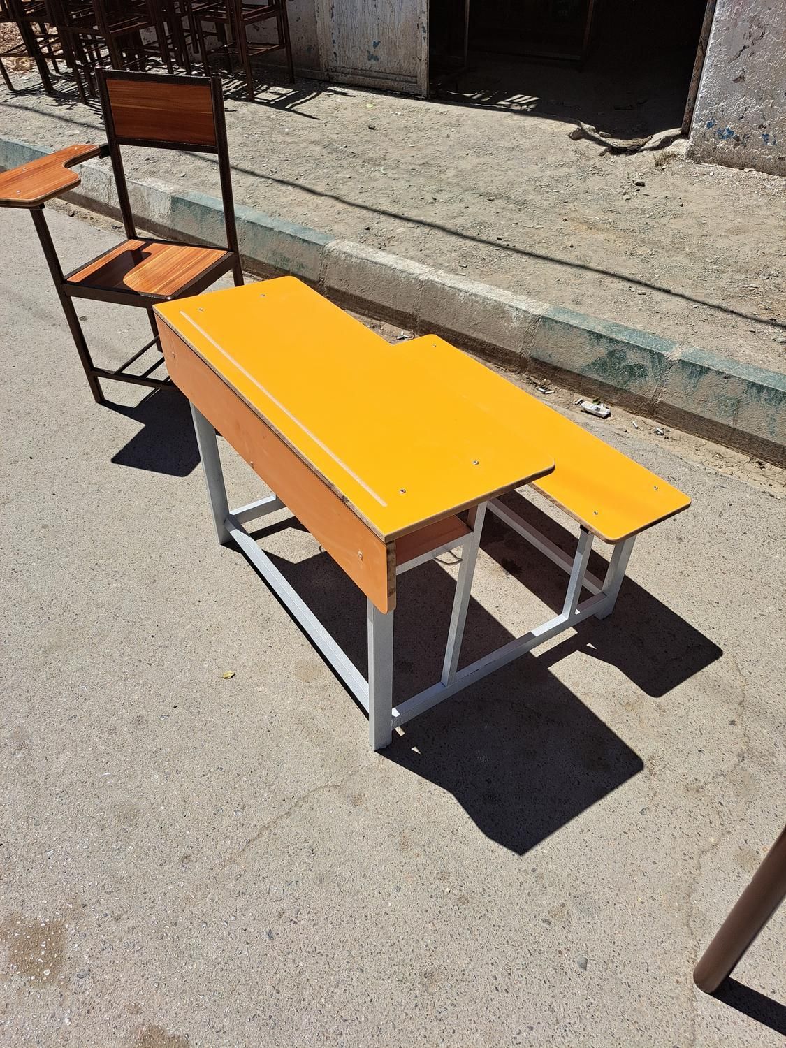 نیمکت دو نفره رنگی|صندلی و نیمکت|مشهد, خواجه ربیع|دیوار