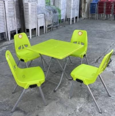 میز و صندلی پلاستیکی طرح Atrisa کد98127کرج/گلشهر|میز و صندلی غذاخوری|کرج, گلشهر|دیوار