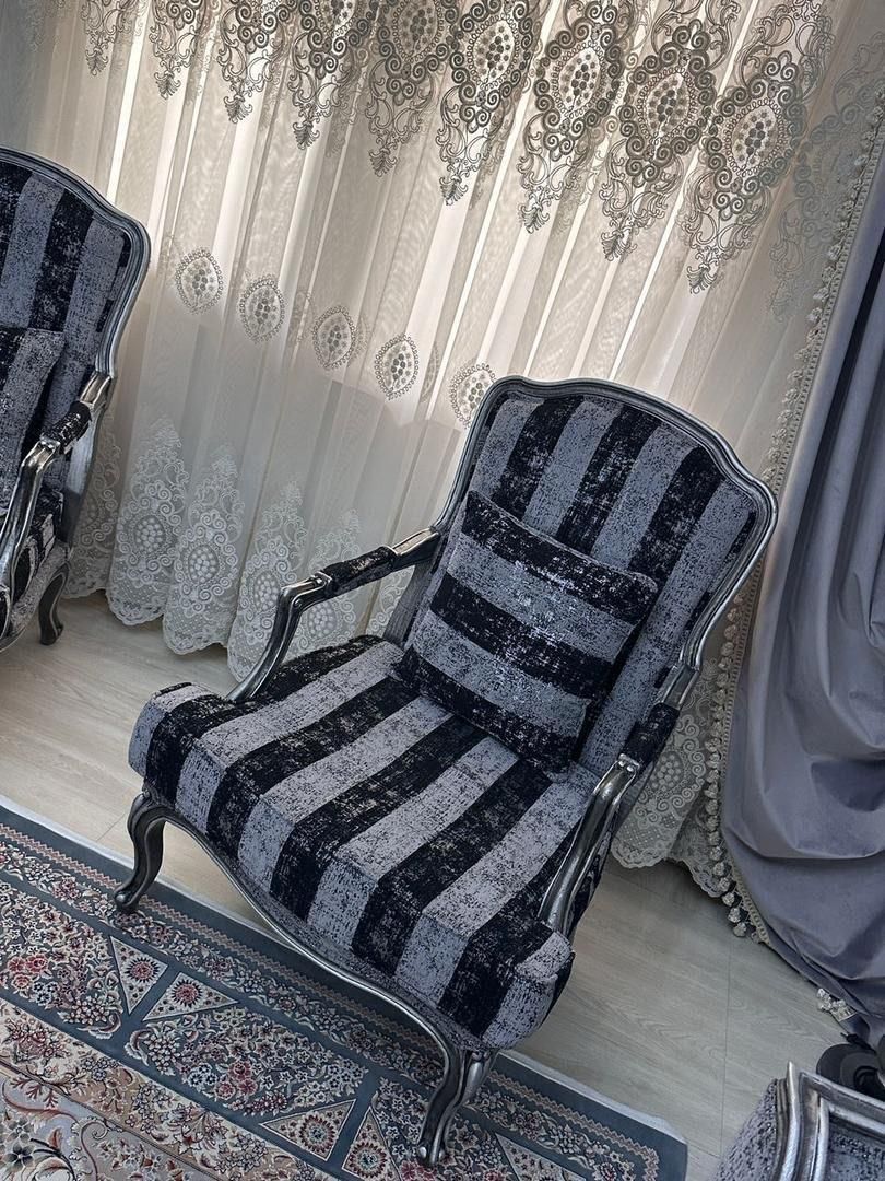 مبلمان و عسلی میز وسط اباژور|تخت و سرویس خواب|رودهن, |دیوار