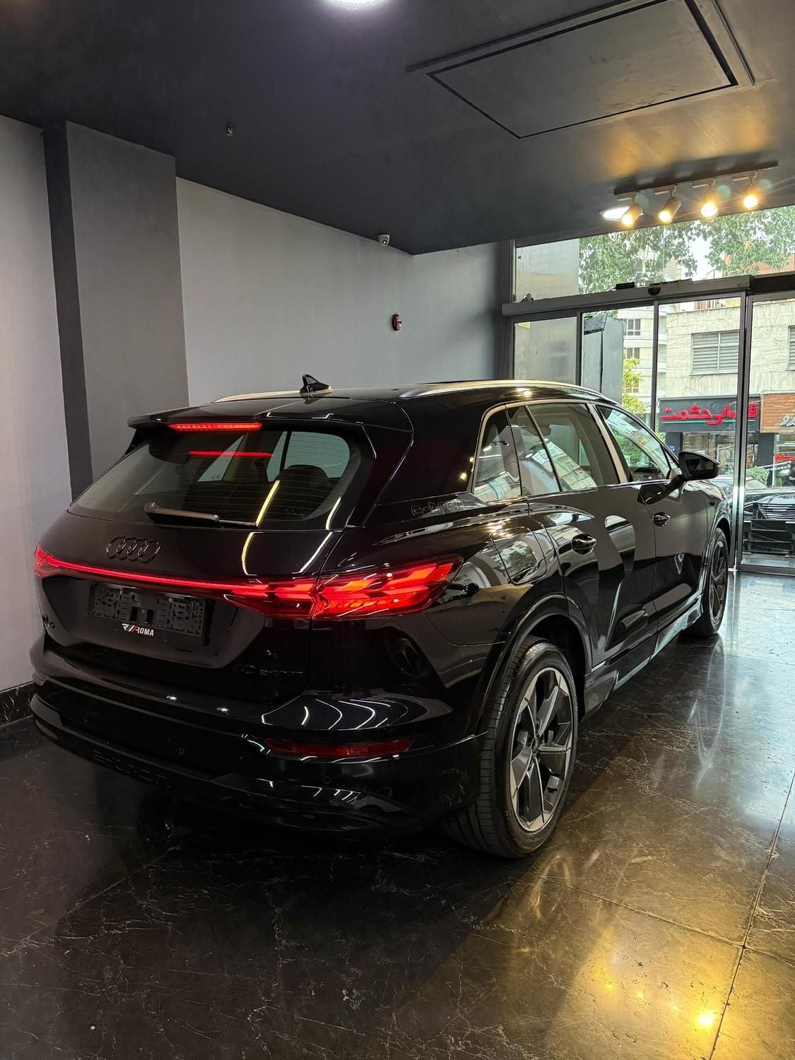 Audi Q5 2024|خودرو سواری و وانت|تهران, حکمت|دیوار