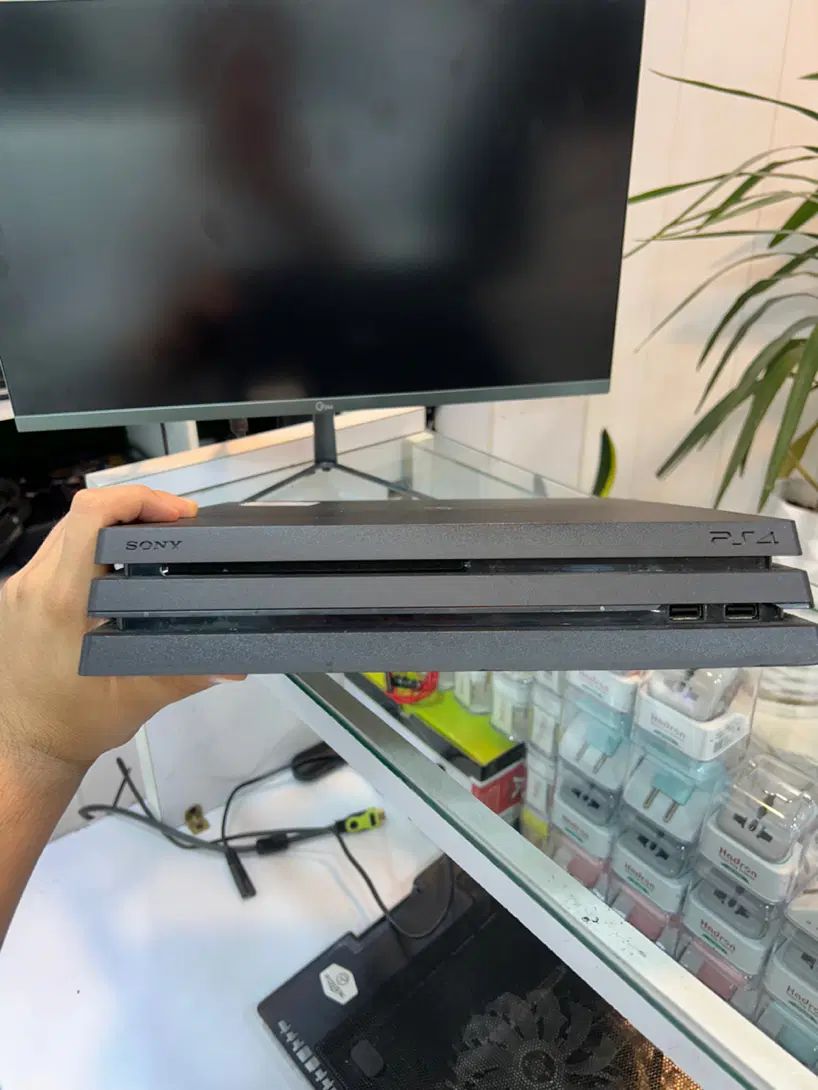 PS4 pro 1 tr فول بازی|کنسول، بازی ویدئویی و آنلاین|کرج, گوهردشت|دیوار