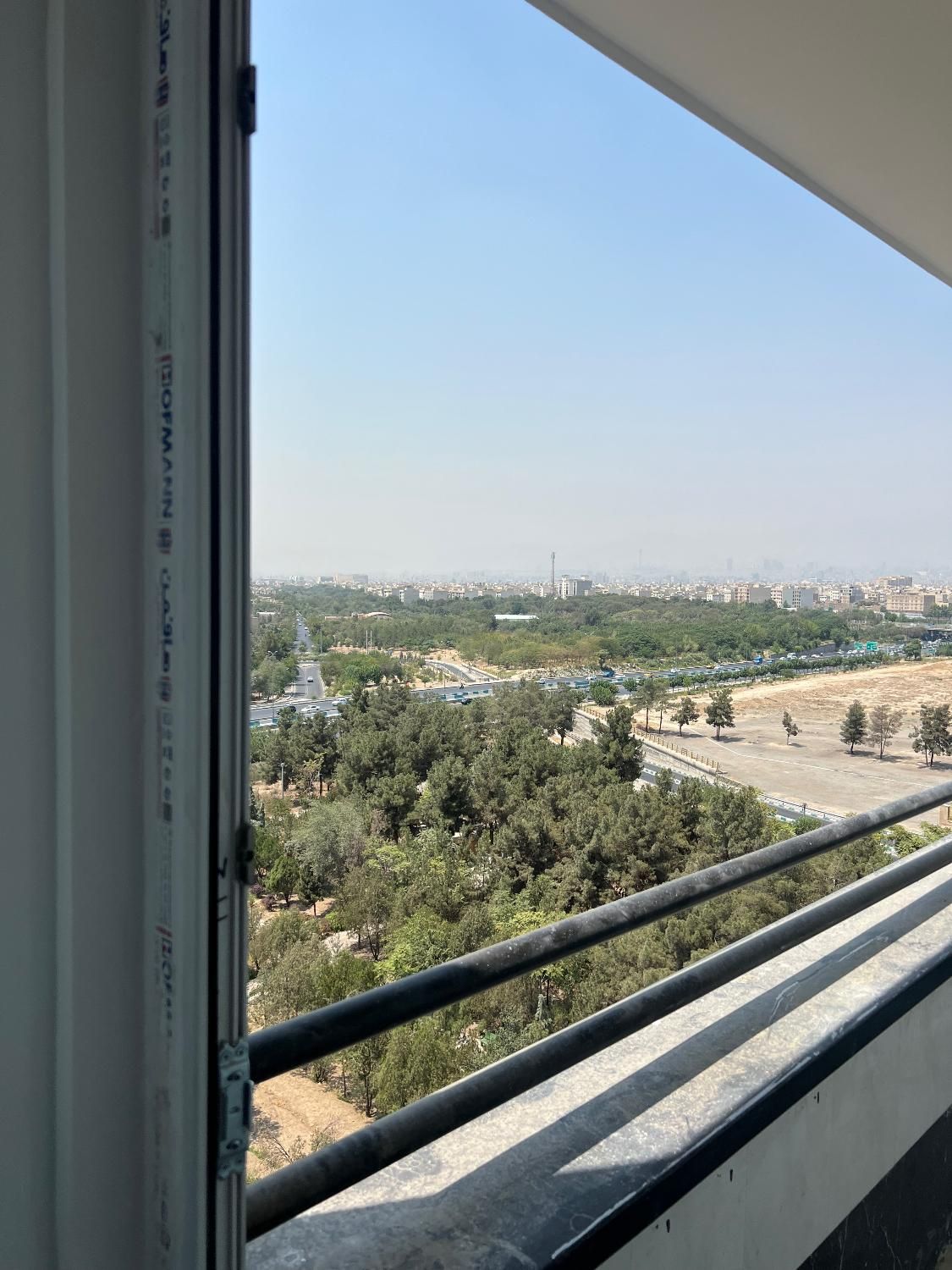 فروش اپارتمان برج‌صدرا بلوک a|فروش آپارتمان|تهران, شهید بروجردی|دیوار