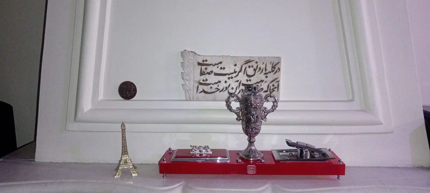 ظرفهای دکوری کریستال وبوفه پشتی..*قدیمی*|صنایع دستی و سایر لوازم تزئینی|مشهد, هفت تیر (آب و برق)|دیوار