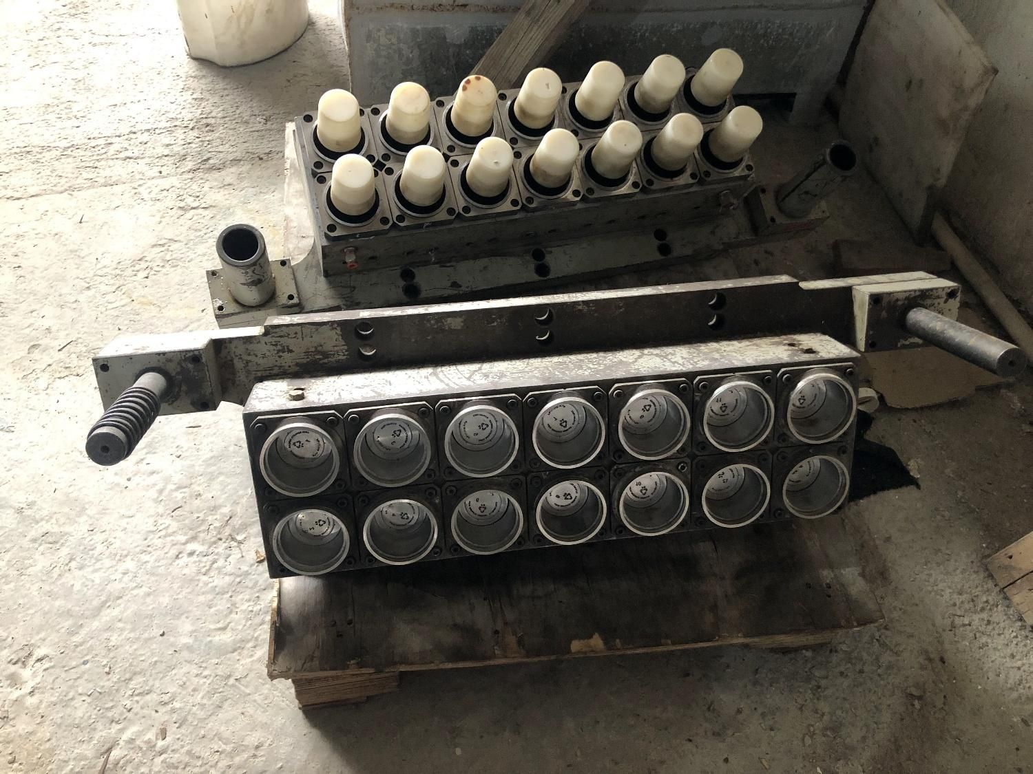 فروش قالب ترموفرمینگ دهانه ۹۵-۷۵|ماشینآلات صنعتی|تهران, گرگان|دیوار