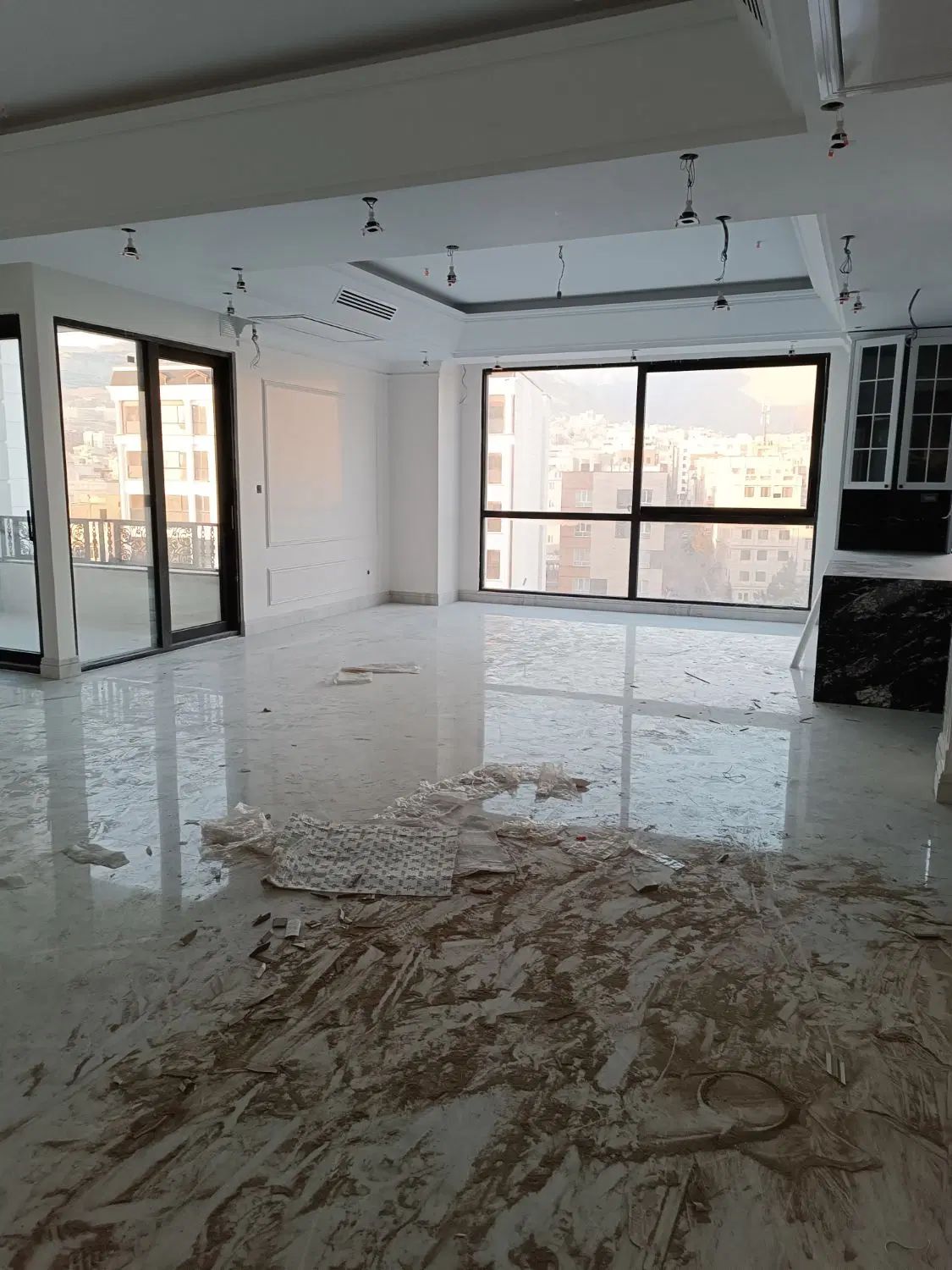 ۱۳۳ متر ۳ خواب طبقه ۱۰ ویو دار در شهرک هما|فروش آپارتمان|تهران, شهرک هما|دیوار