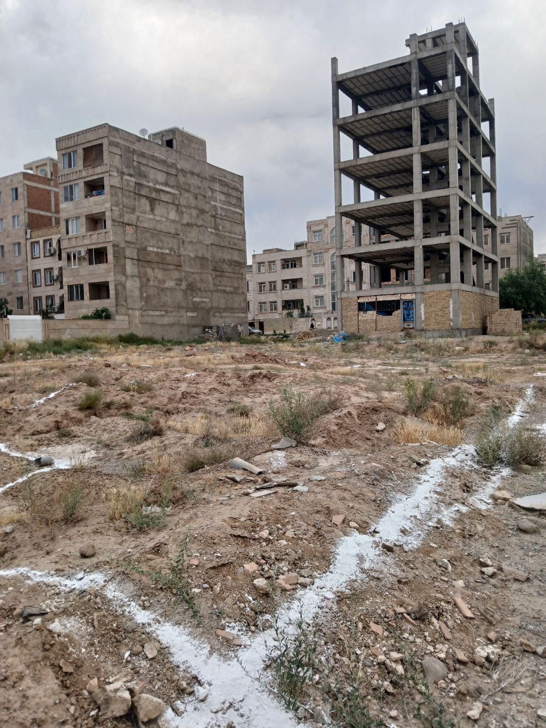 فروش زمین ۲۱۰ متری مسکونی/ویلایی/آپارتمان/هشتگرد|فروش زمین و ملک کلنگی|هشتگرد, هشتگرد قدیم|دیوار