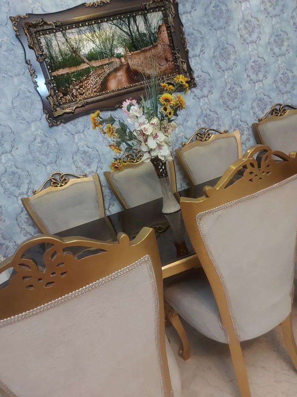 ست مبلمان ۷نفره باناهارخوری ۸نفره همراه میزوسط|مبلمان خانگی و میز عسلی|تهران, حکیمیه|دیوار