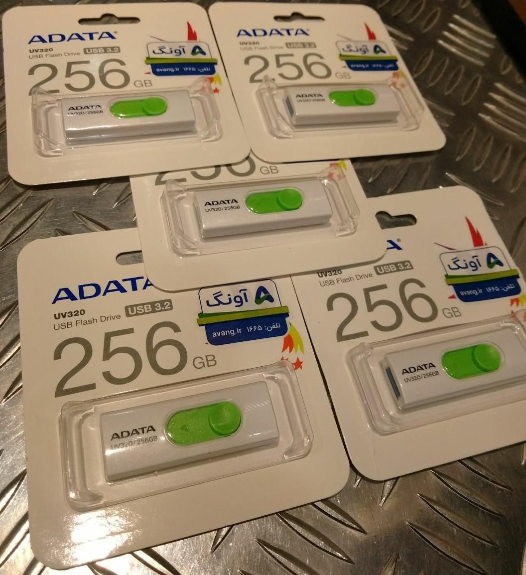 فلش مموری ۲۵۶ گیگ USB3 ADATA هارد اکسترنال|قطعات و لوازم جانبی رایانه|مشهد, کوثر|دیوار