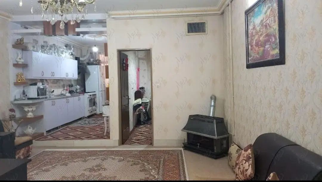 آپارتمان ۷۰ متری  با پارکینگ طبقه اول|فروش آپارتمان|مشهد, ایثارگران|دیوار