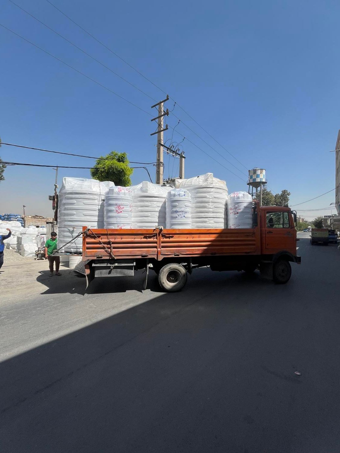 تانکر اب شرب*/مخزن اب ۶۰۰۰ مهراوران پارسه|مصالح و تجهیزات ساختمان|کرج, فاز ۱ مهرشهر|دیوار