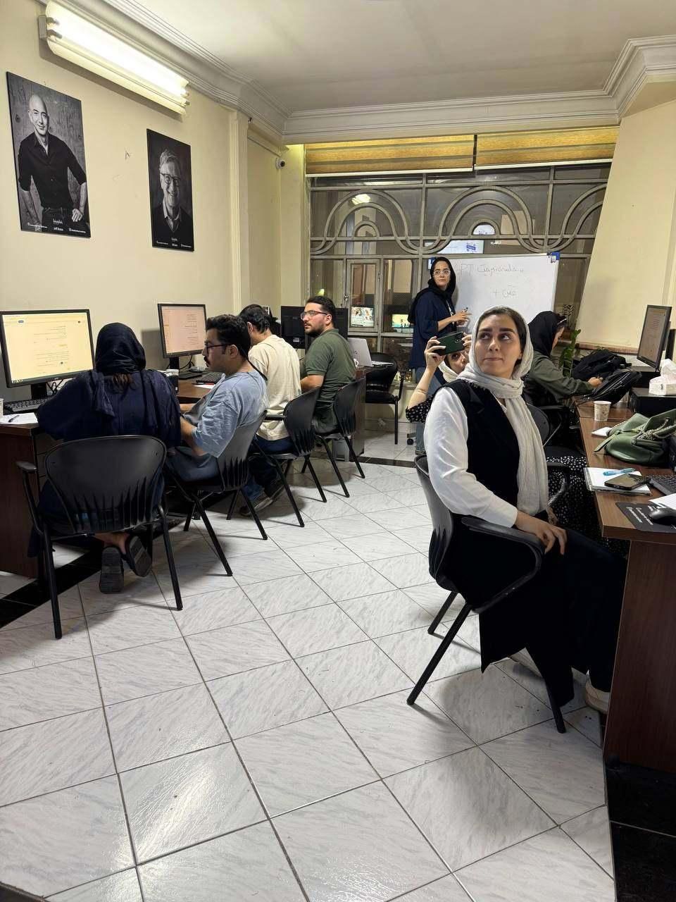 آموزش ادمینی اینستا و تولید محتوا قسطی فنی حرفه ای|خدمات آموزشی|مشهد, دانشجو|دیوار