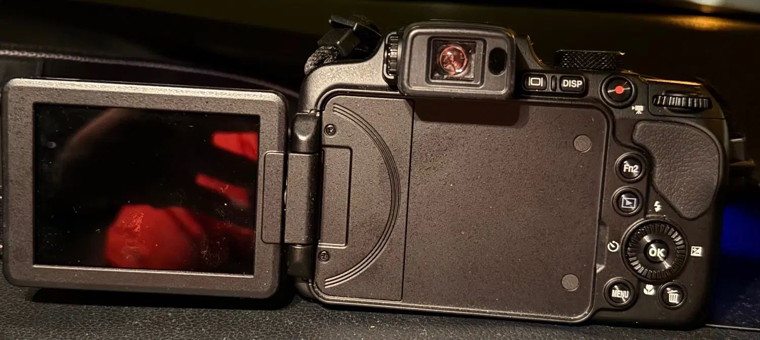 دوربین عکاسی nikon B700 در حد نو پول لازم|دوربین عکاسی و فیلم‌برداری|تهران, قیطریه|دیوار
