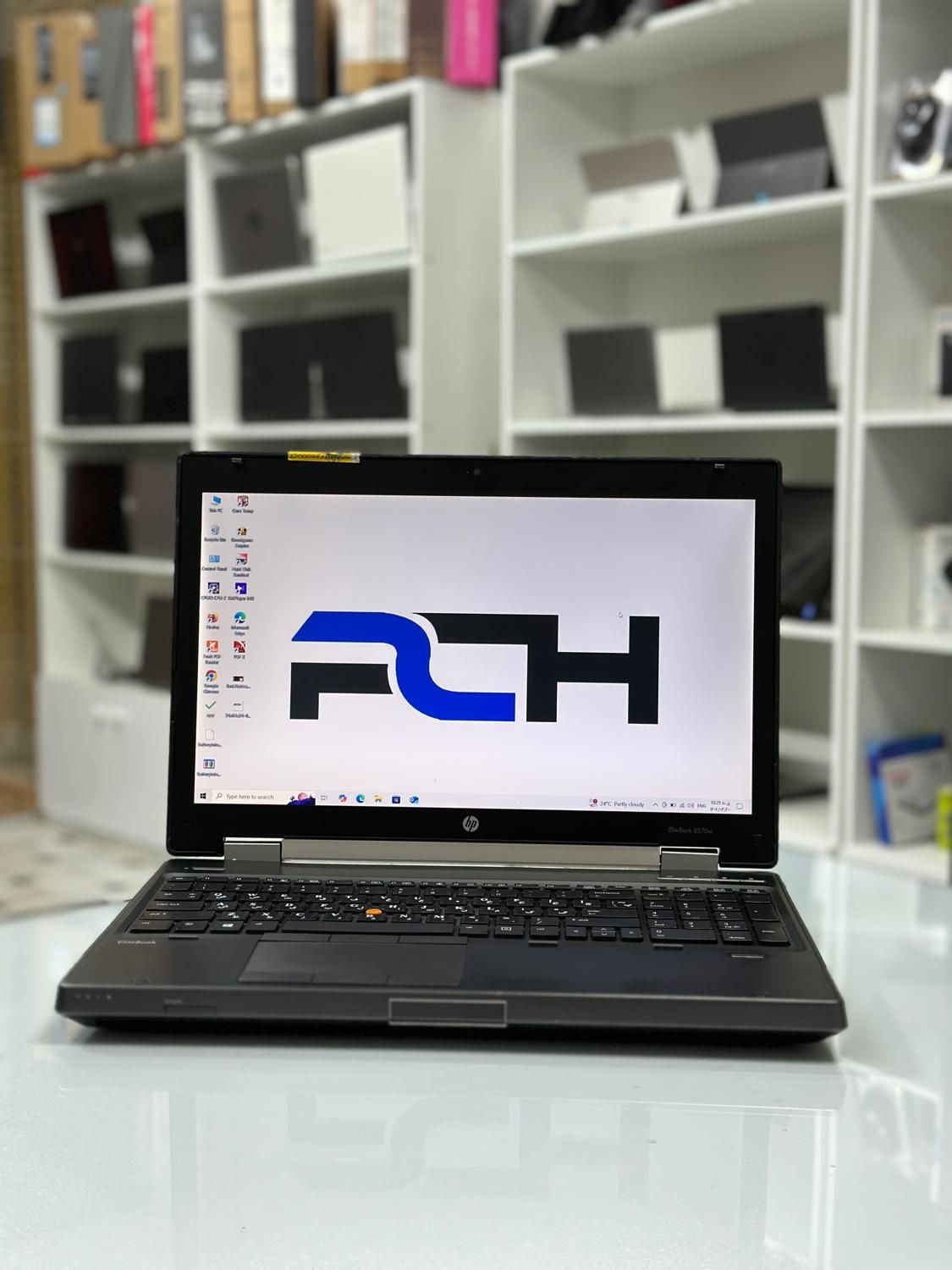 لپ تاپ رندرینگ Hp (گارانتی کتبی)|رایانه همراه|کاشان, معلم|دیوار